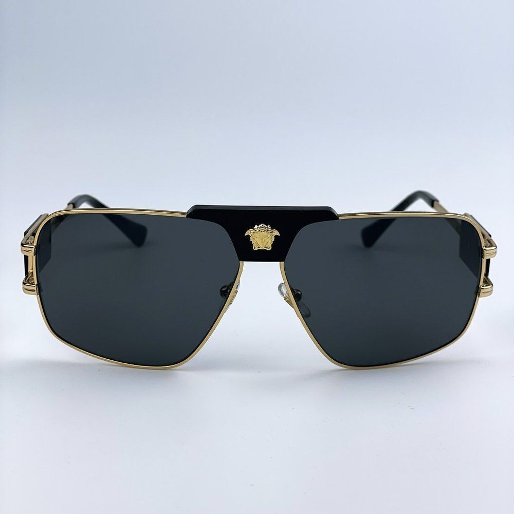 NEW Versace VE2251 100287 Gold Dark Grey Metal Pilot Men Sunglasses